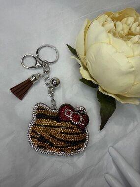 Crystal Tiger-Stripe Cat Puffy Key Ring  & Bag Charm